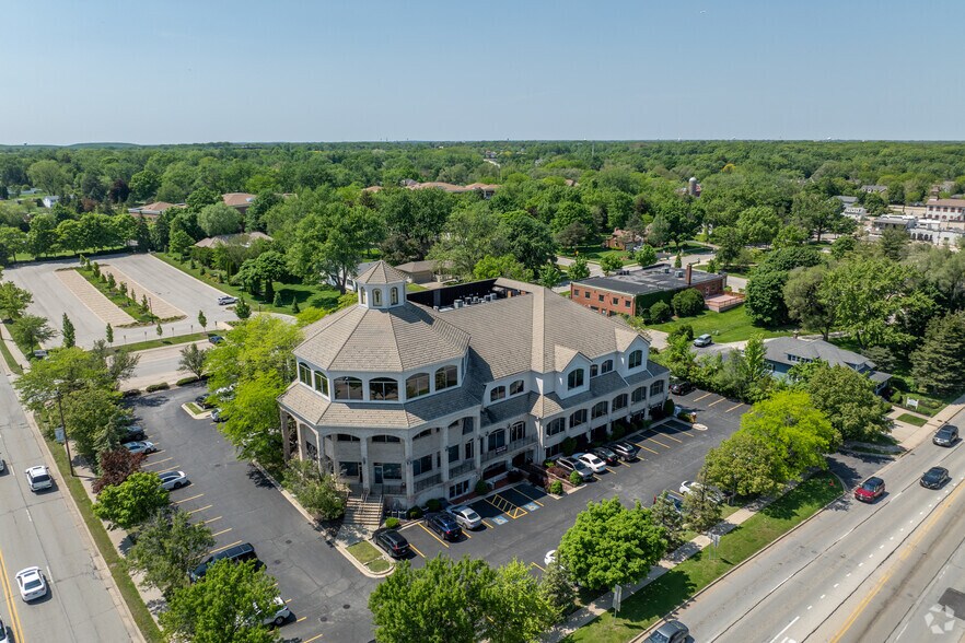 More Photos Of 1 Tiffany Pt, Bloomingdale Medical For Lease