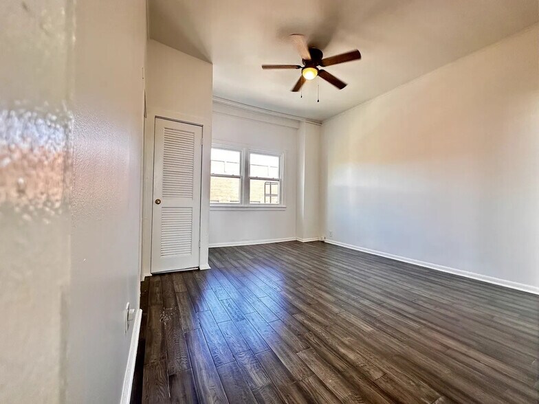 More Photos Of 1448 S Rockwell, Chicago Apartments For Sale