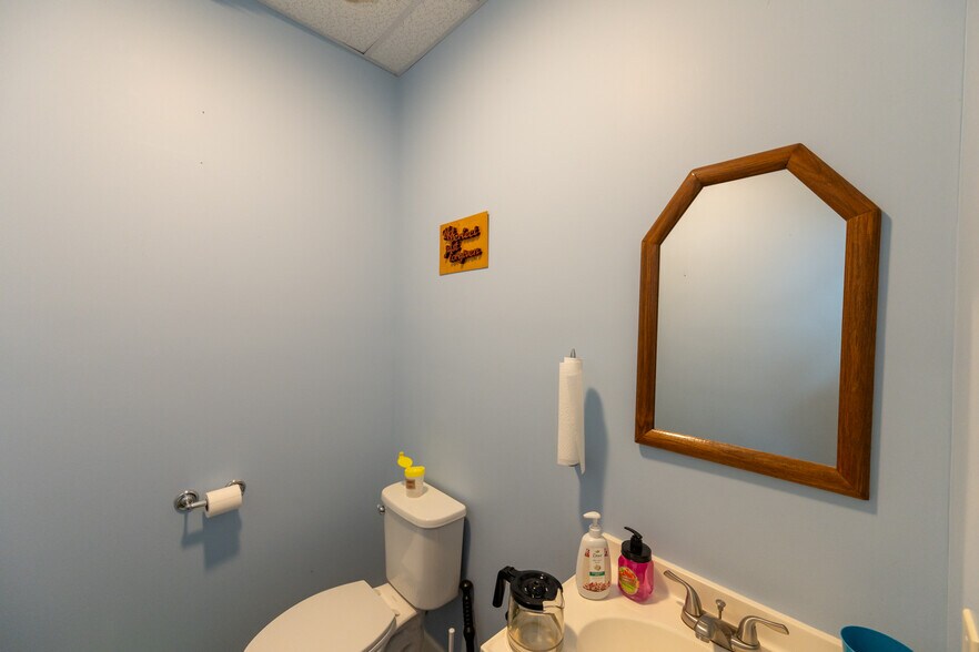 More Photos Of 0 E Main St, Huntingdon Storefront For Sale