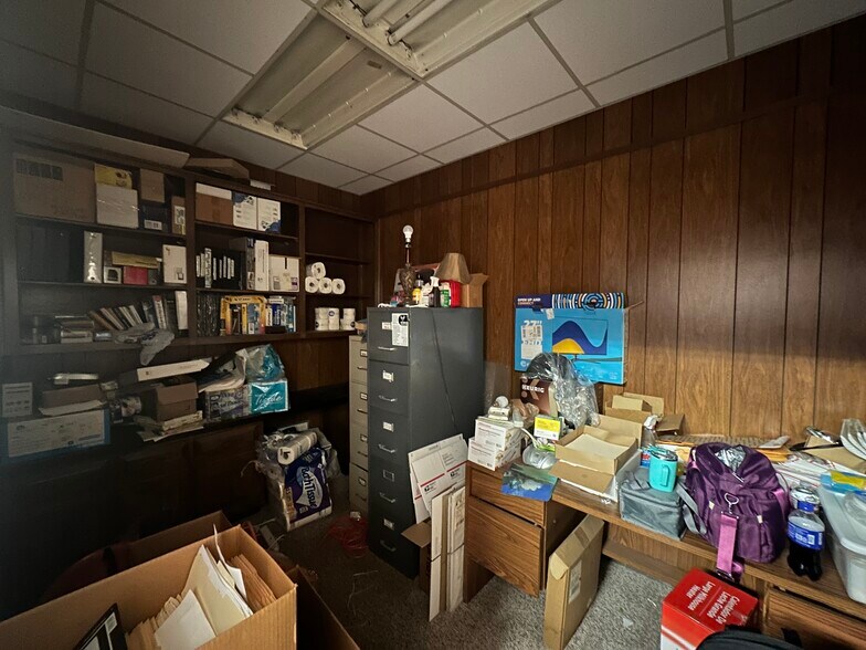 More Photos Of 3314 Millbranch Rd, Memphis Flex For Sale