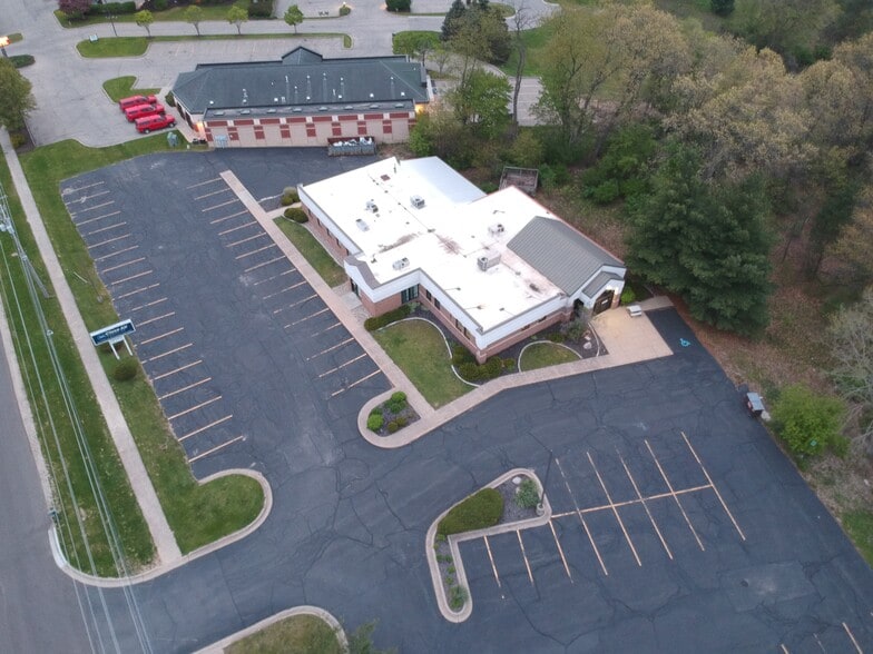 More Photos Of 5171 Plainfield Ave NE, Grand Rapids Medical For Lease
