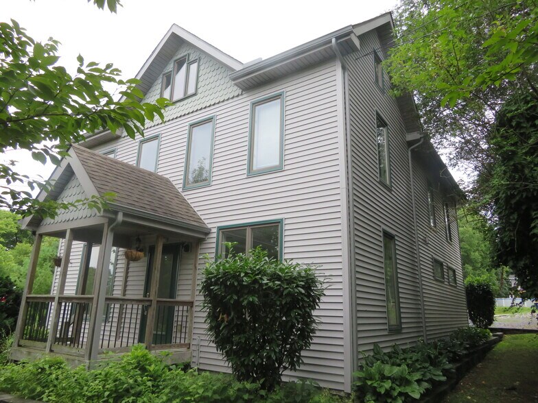 Primary Photo Of 2301 Gettysburg Rd, Camp Hill Freestanding For Sale