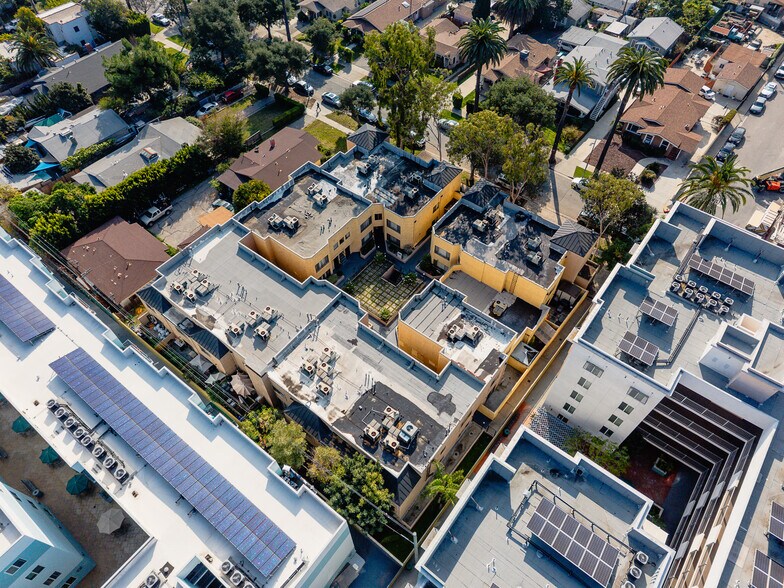 More Photos Of 1818-1826 Vassar St, Glendale Apartments For Sale