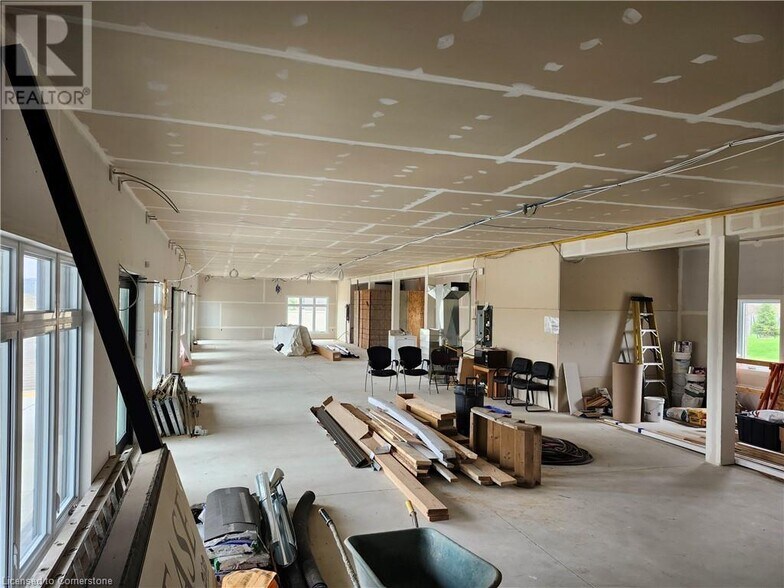 More Photos Of 415 Water St S, Cambridge General Retail For Lease