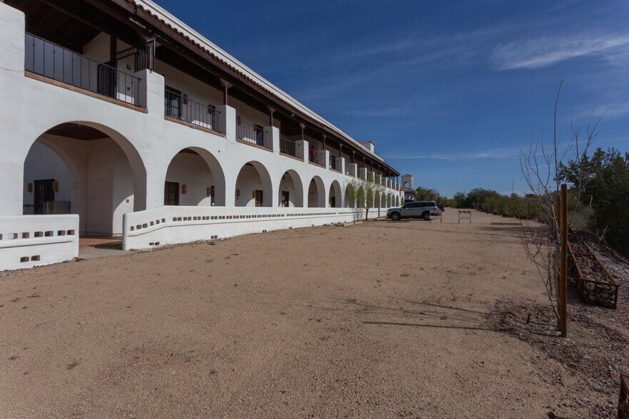 More Photos Of 1825-1845 E Northern Ave, Phoenix Office For Lease