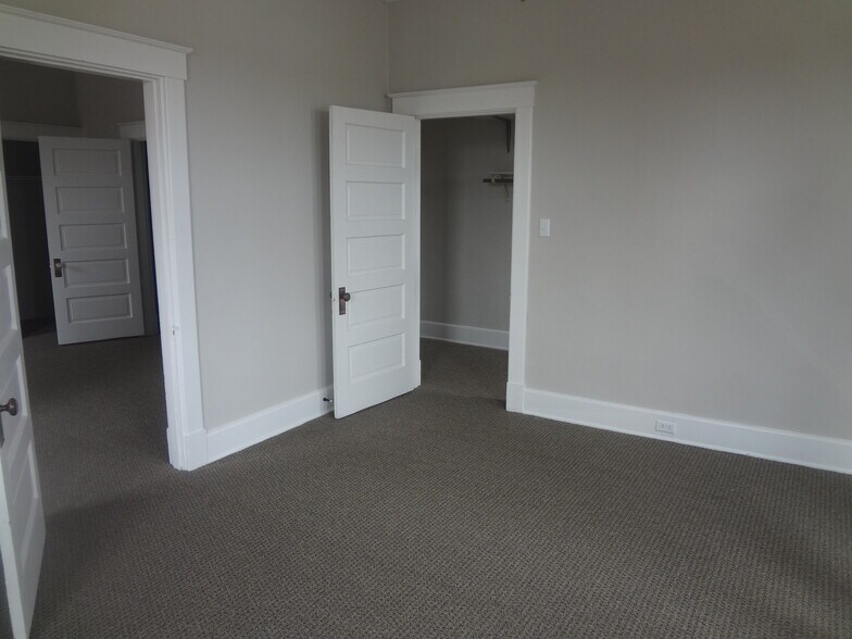 More Photos Of 3339 Harrison Ave, Cincinnati Storefront Retail Residential For Sale