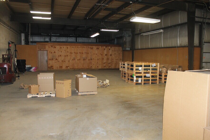 More Photos Of 1169 Lyon Rd, Batavia Manufacturing For Sale