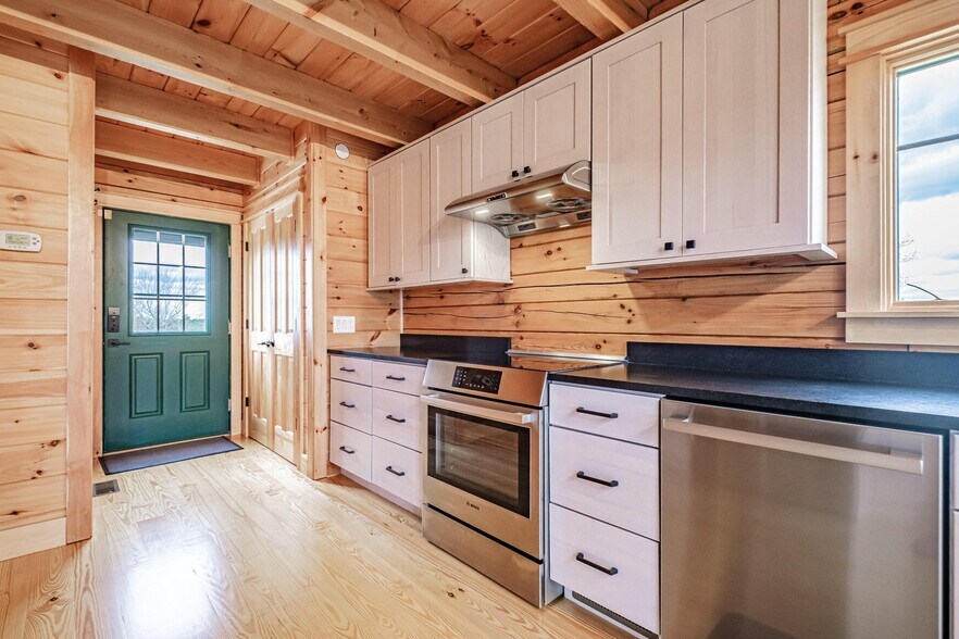 More Photos Of 232 Mountain Rd, West Bath Specialty For Sale