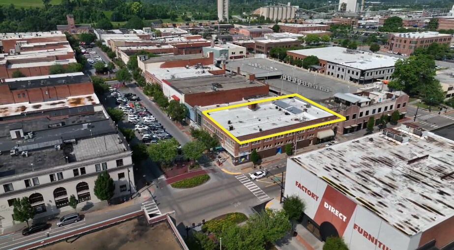 Primary Photo Of 244-252 Broad St, Kingsport Storefront Retail Office For Sale