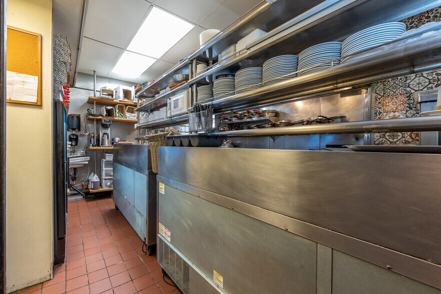 More Photos Of 424 N Main St, Souderton Restaurant For Sale