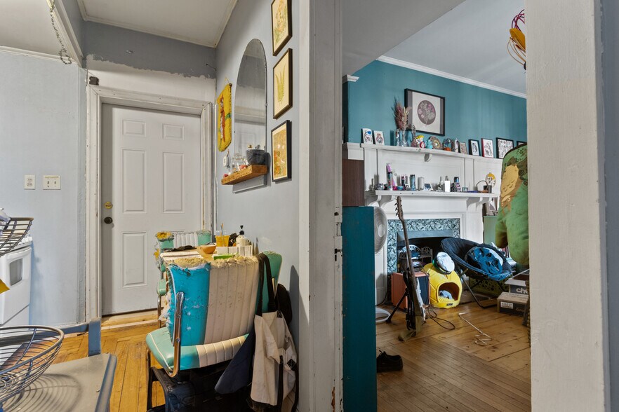 More Photos Of 743 Congress St, Portland Storefront Retail Office For Sale