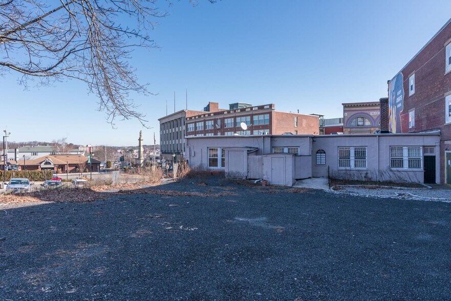 More Photos Of 2 Monument Sq, Woonsocket Medical For Sale