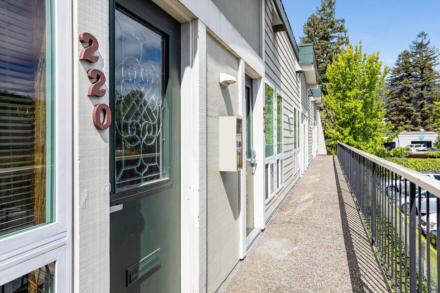 More Photos Of 700 E St, San Rafael Loft Creative Space For Lease