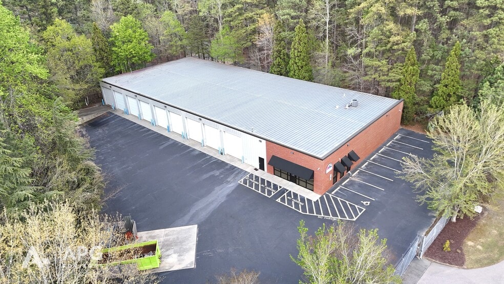 More Photos Of 3227 Spottswood St, Raleigh Light Manufacturing For Lease