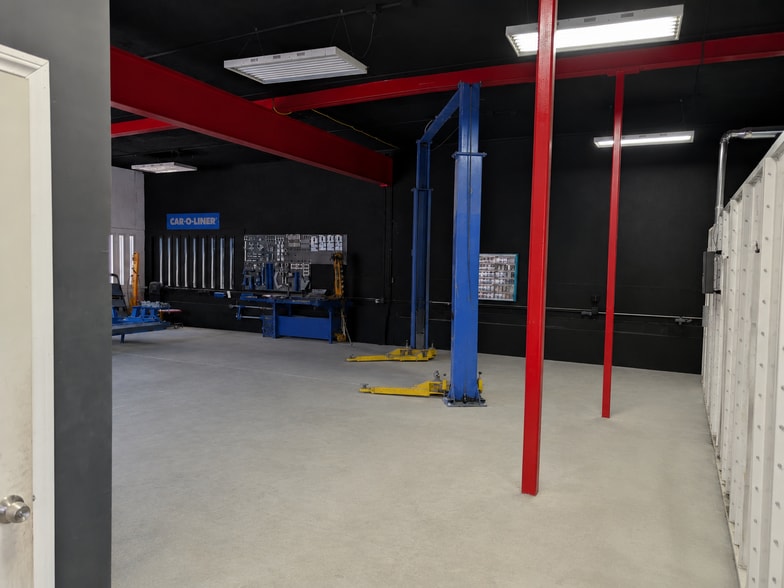 More Photos Of 4619 W Pico Blvd, Los Angeles Auto Repair For Sale