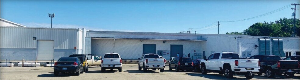 More Photos Of 700 S Hosmer St, Lansing Warehouse For Sale