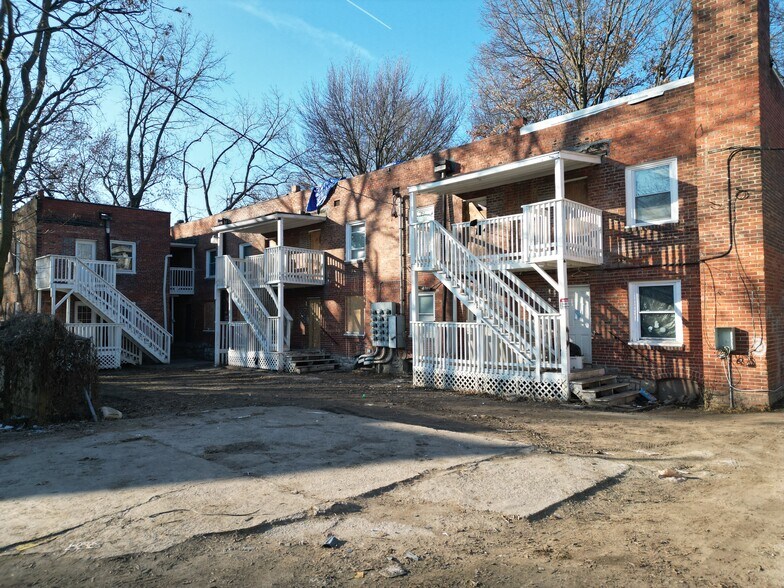 More Photos Of 3502 Roberts Ave, Kansas City Apartments For Sale