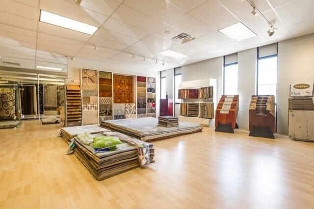 More Photos Of 10-16 Charles St, Needham Showroom For Lease