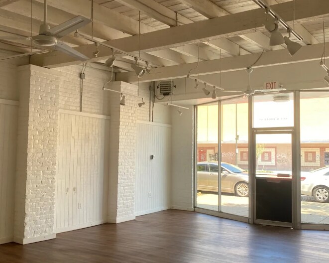 More Photos Of 1811 W Broad St, Richmond Freestanding For Sale