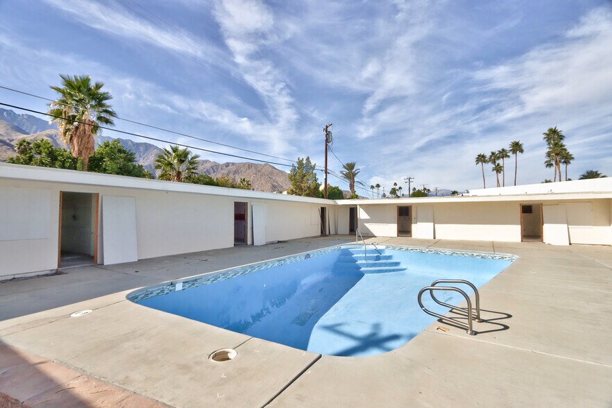 More Photos Of 2249 N Palm Canyon Dr, Palm Springs Hotel For Sale