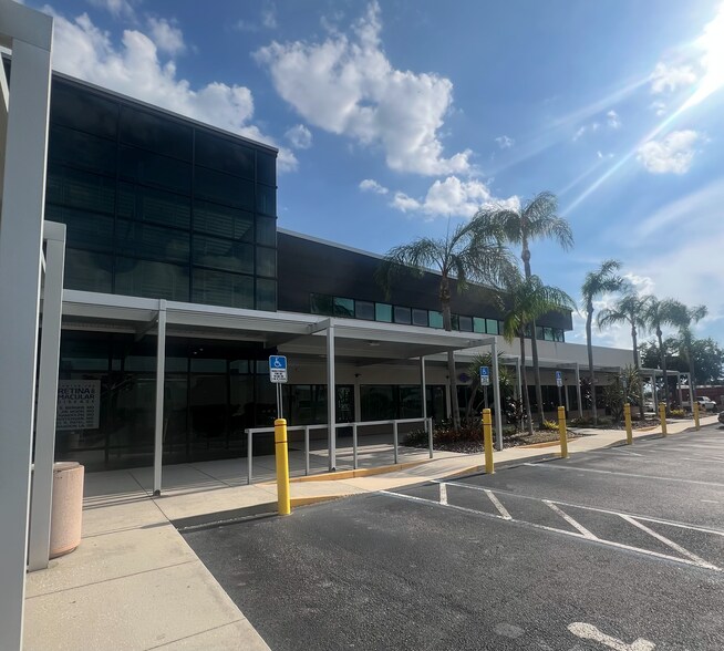 More Photos Of 250 Avenue K SW, Winter Haven Medical For Lease