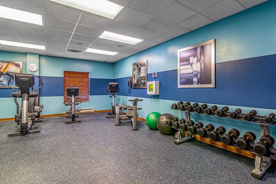 More Photos Of 3420 S Broadway, Minot Hotel For Sale