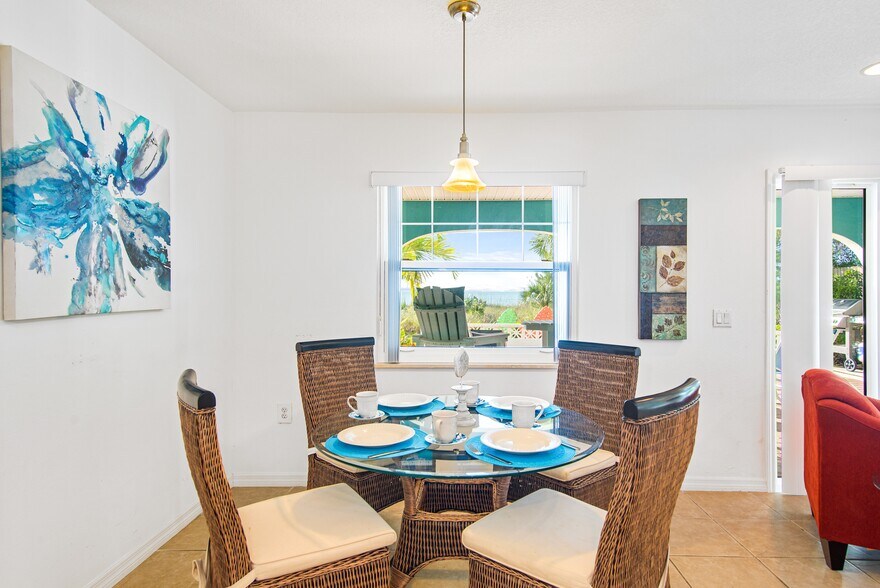 More Photos Of 217 Casey Key Rd, Nokomis Specialty For Sale