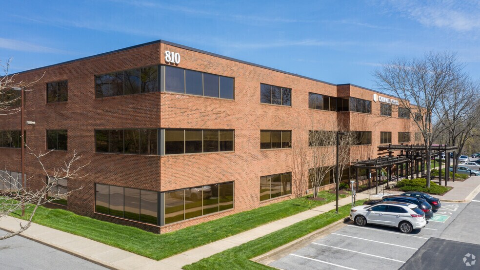 More Photos Of 809-810 Gleneagles Ct, Towson Unknown For Lease