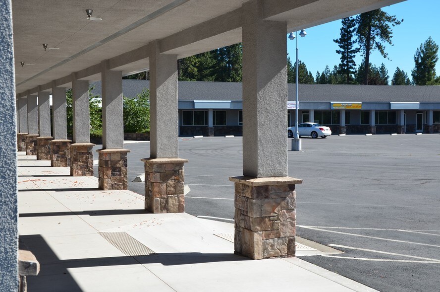 More Photos Of 690 Main St, Chester General Retail For Sale