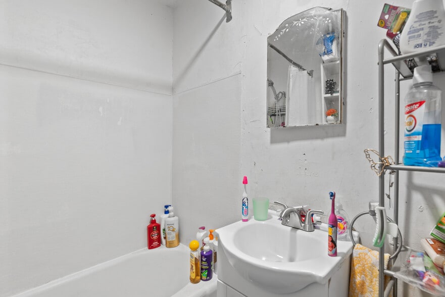 More Photos Of 600 Douglas St, Wenatchee Apartments For Sale