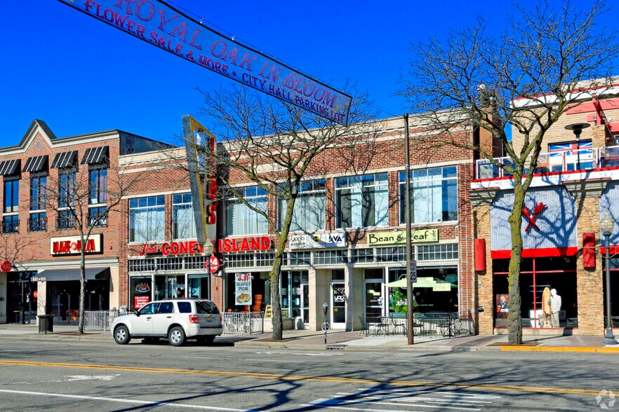 More Photos Of 106-110 S Main St, Royal Oak Office For Sale