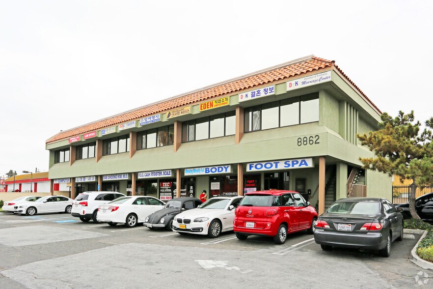 Primary Photo Of 8862 Garden Grove Blvd, Garden Grove Office For Lease