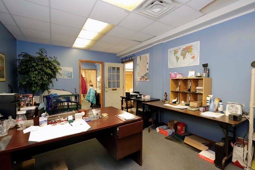 More Photos Of 51 Chancery St, New Bedford Warehouse For Sale