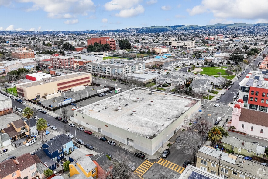 More Photos Of 217 Harbour Way, Richmond Warehouse For Sale