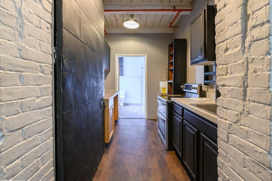 More Photos Of 464 Pratt Street Ext, Meriden Apartments For Sale