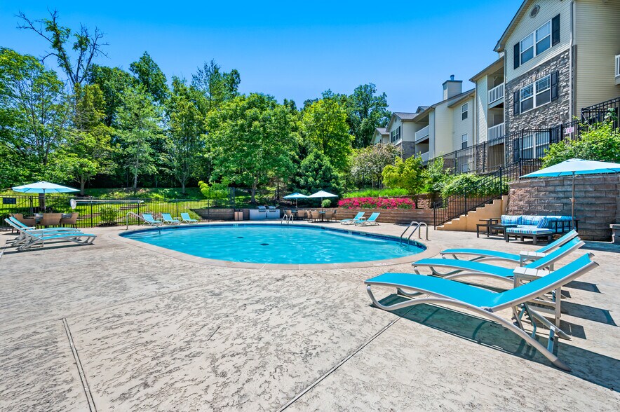 More Photos Of 400 Legends Terrace Dr, Eureka Apartments For Sale