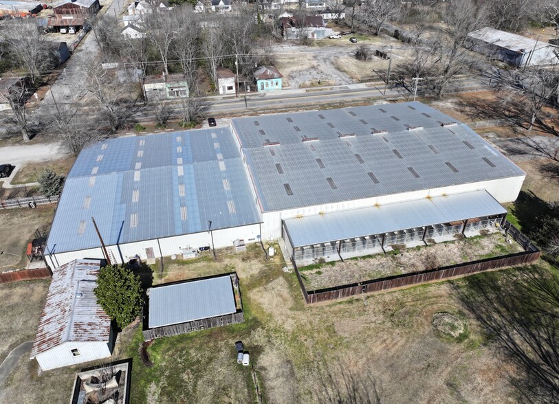 More Photos Of 312 E 9th St, Scotland Neck Industrial For Lease
