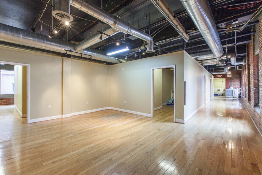 More Photos Of 4946-4950 Parkside Ave, Philadelphia Loft Creative Space For Lease