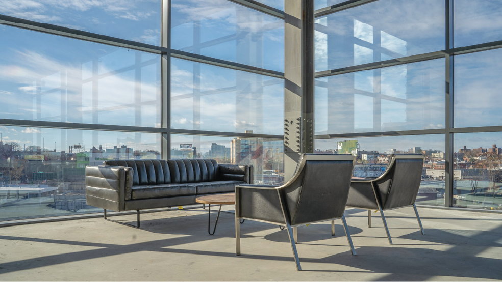 More Photos Of 2505 Bruckner Blvd, Bronx Warehouse For Lease