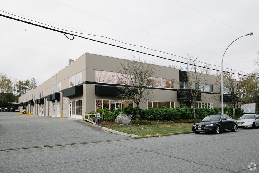More Photos Of 8333 130th St, Surrey Flex For Sale