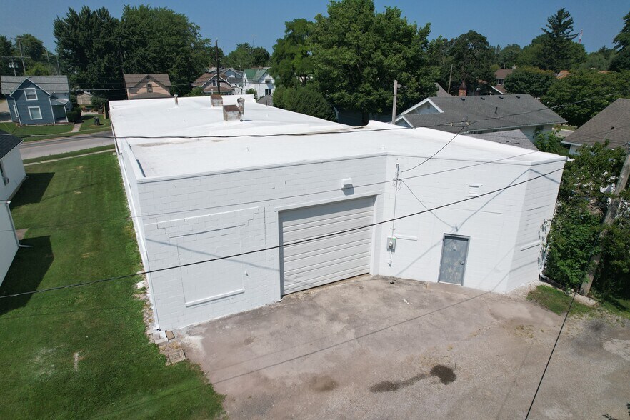 More Photos Of 513 Fremont Rd, Port Clinton Warehouse For Sale