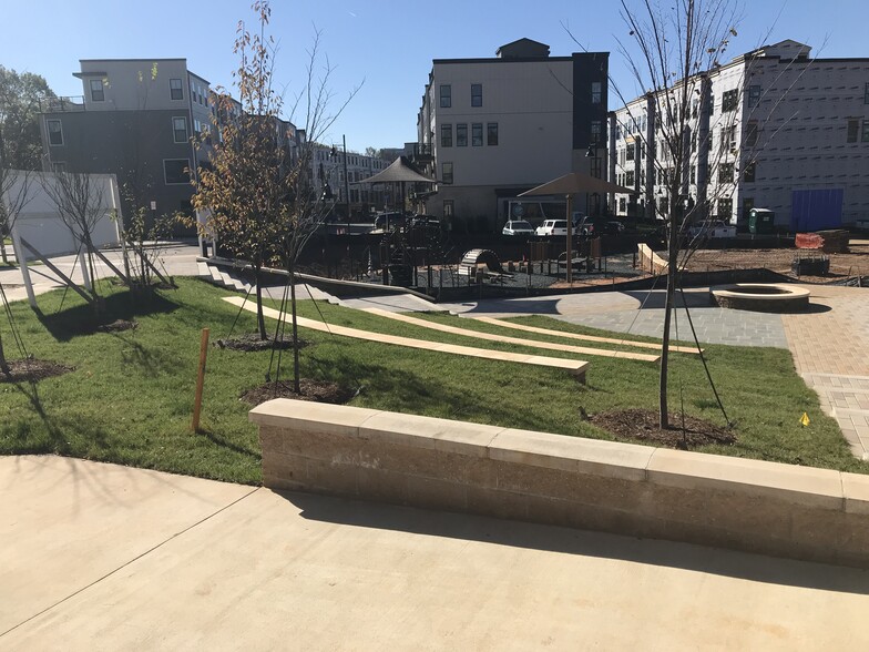 More Photos Of 12054 N Shore Dr, Reston Unknown For Lease