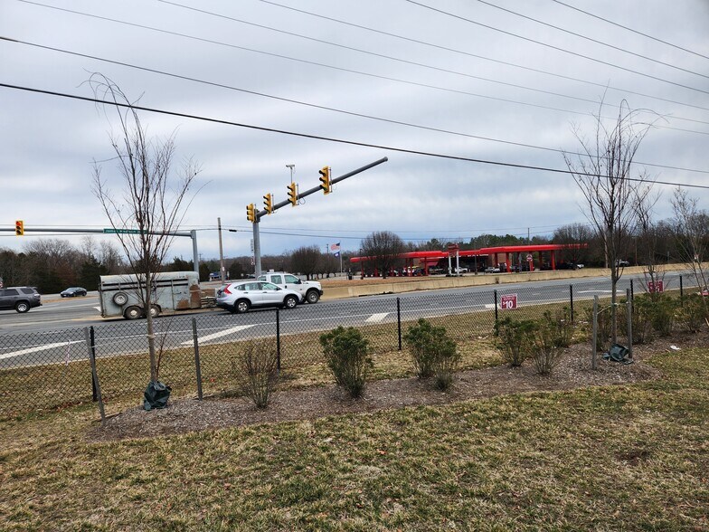 More Photos Of 7180 Opal Rd, Warrenton Office For Sale