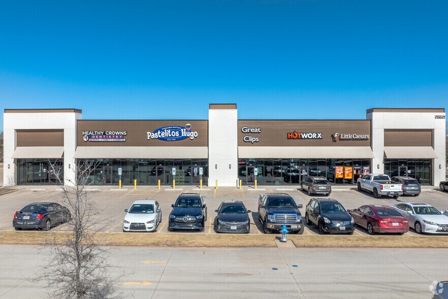 More Photos Of NEC of US-380 & Providence Blvd, Providence Village Storefront For Lease