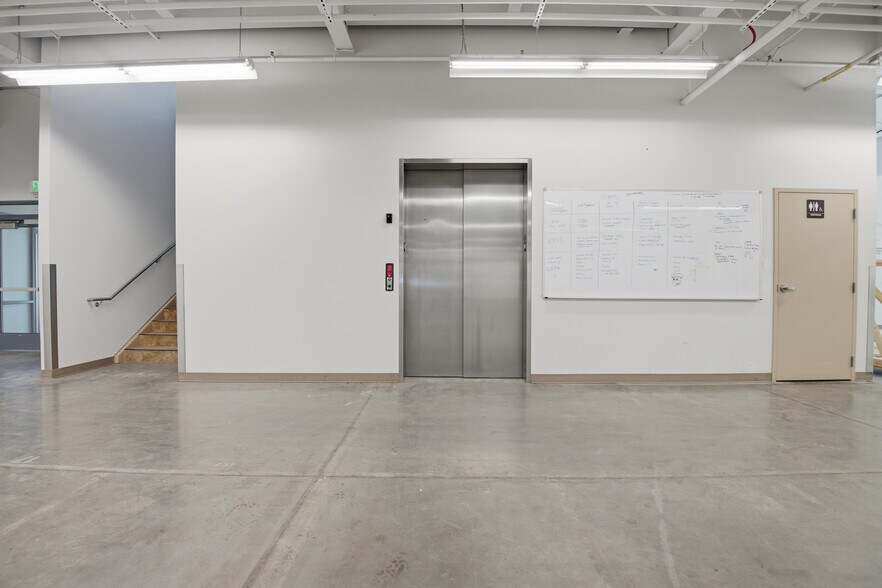 More Photos Of 1206 S 1680 W, Orem Manufacturing For Lease
