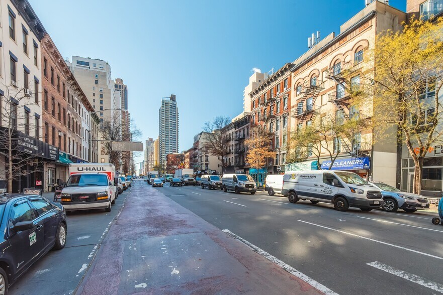 More Photos Of 1685 1st Ave, New York Multifamily For Sale