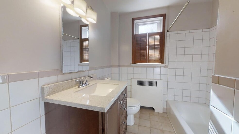 More Photos Of 310 Gittings Ave, Baltimore Apartments For Sale