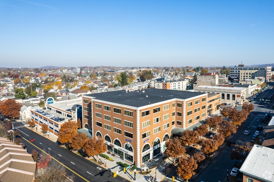 More Photos Of 74 W Broad St, Bethlehem Office For Lease