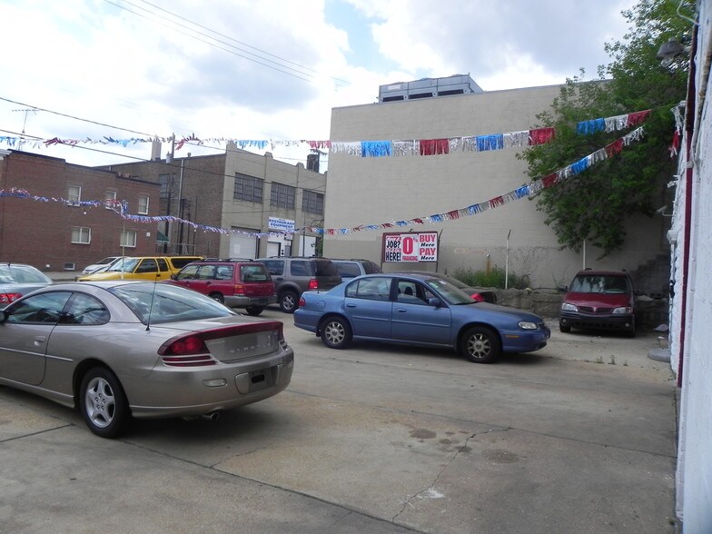 More Photos Of 3820 Fleet St, Baltimore Auto Repair For Lease