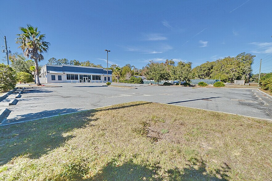 More Photos Of 3365 E Millwood Ln, Hernando Freestanding For Lease